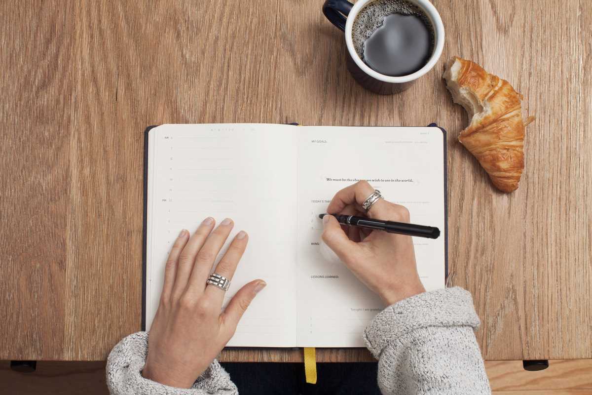 Turn Your Writing Skills into Quick and Easy Cash